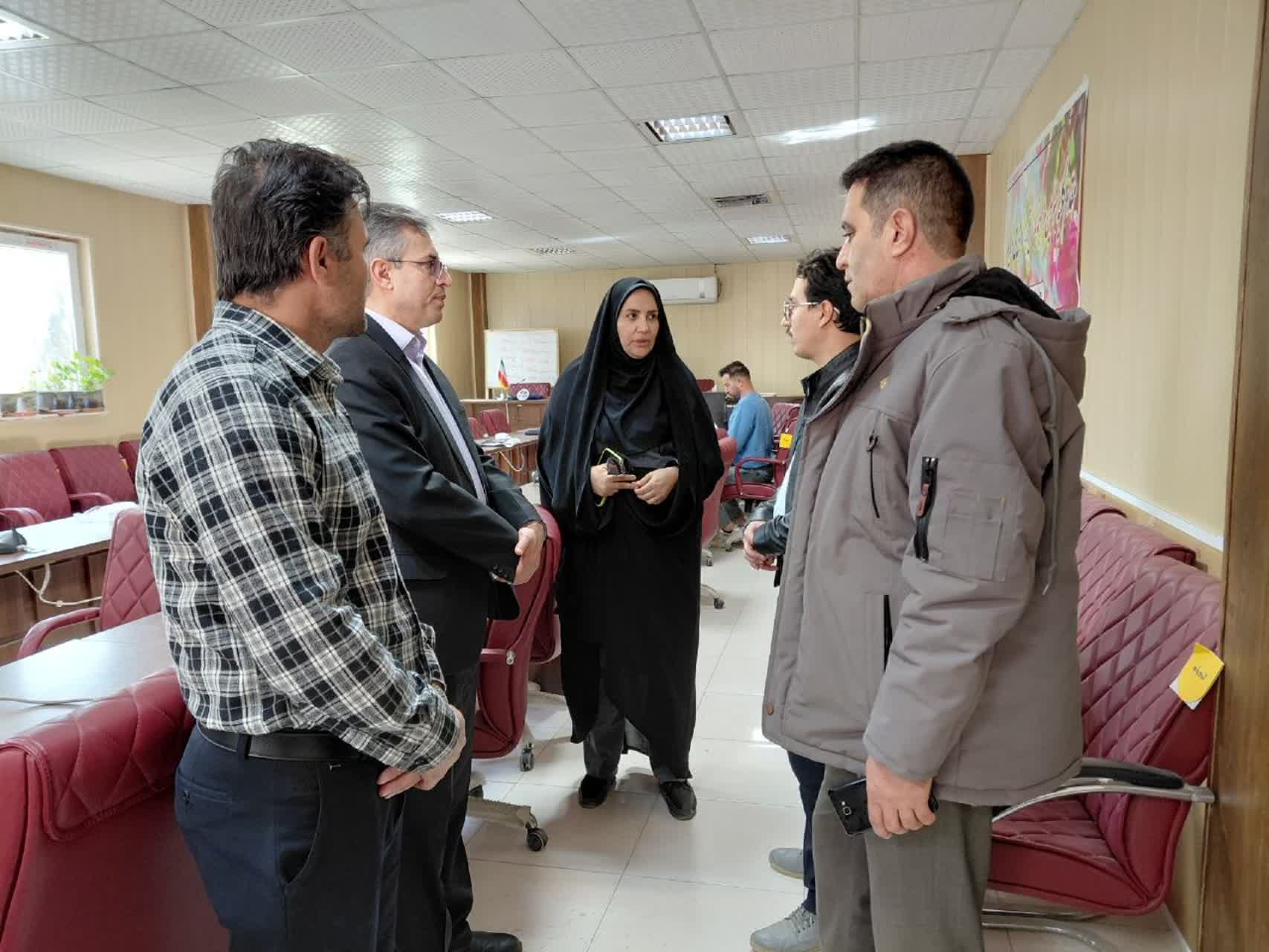 بازدید میدانی مدیرکل سیاسی از روند ثبت‌نام شوراهای روستا با تأکید بر بسیج ظرفیت‌ها برای افزایش مشارکت